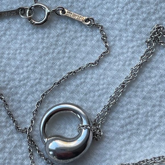 Elsa Peretti 16" Length Necklace Eternal Circle Pendant - Picture 3 of 14